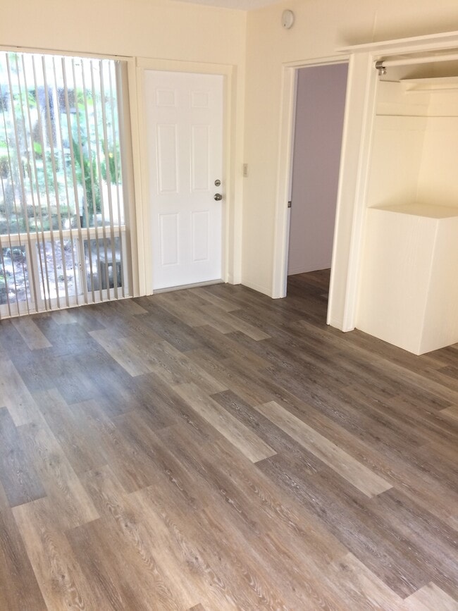 Bedroom 2 - 525 Antioch Ave