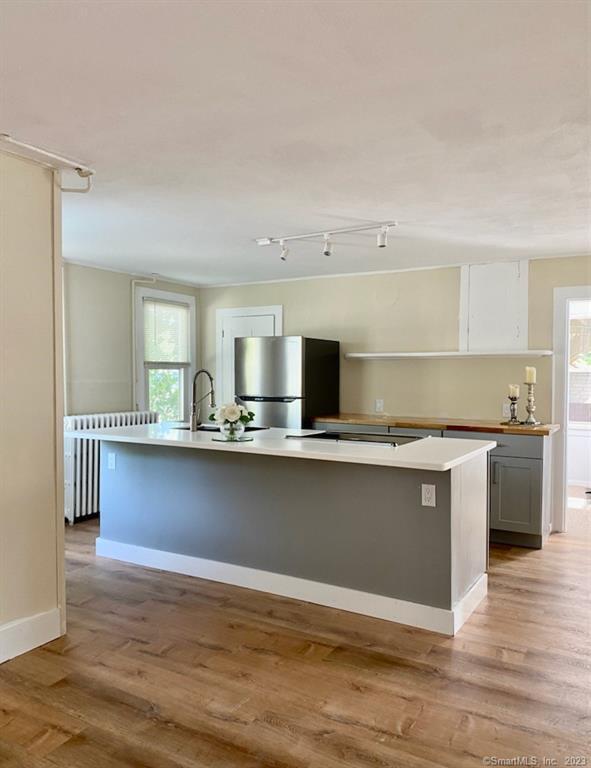 Building Photo - 831 Boston Post Rd