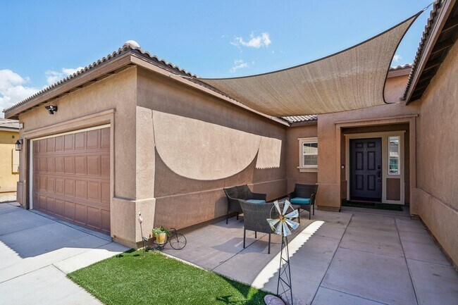 Building Photo - 42912 Gazapo Ct