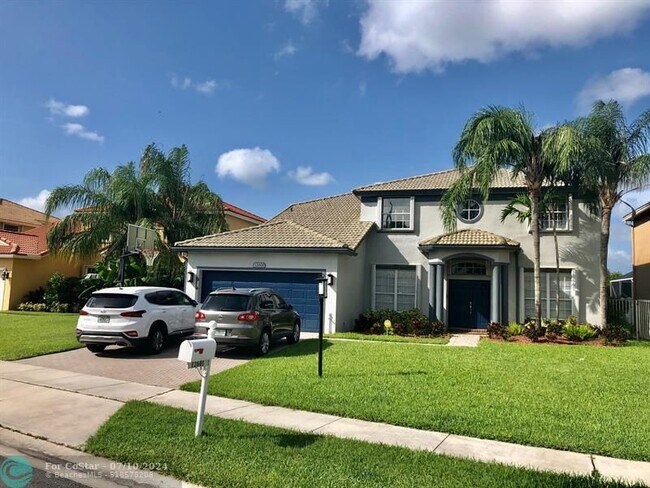 Building Photo - 12601 Little Palm Ln