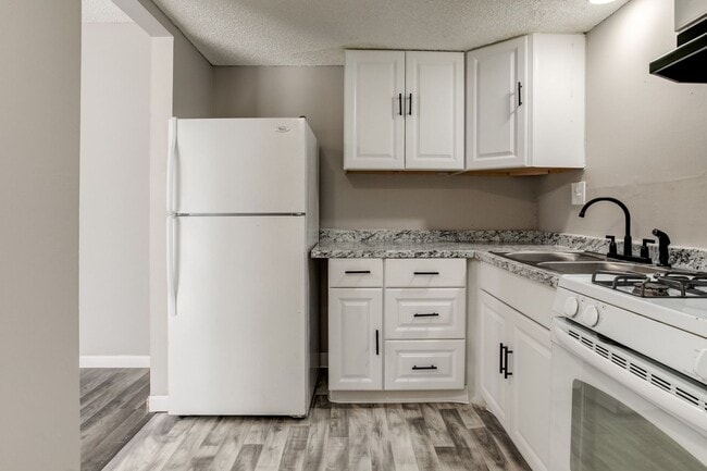 Interior Photo - Oakwood Gardens