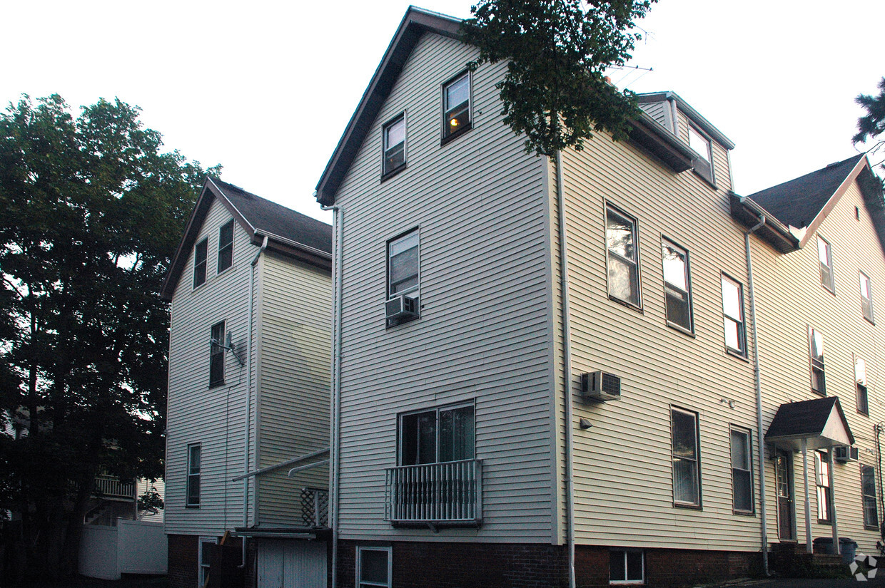 Building Photo - William Griffin Fuller House
