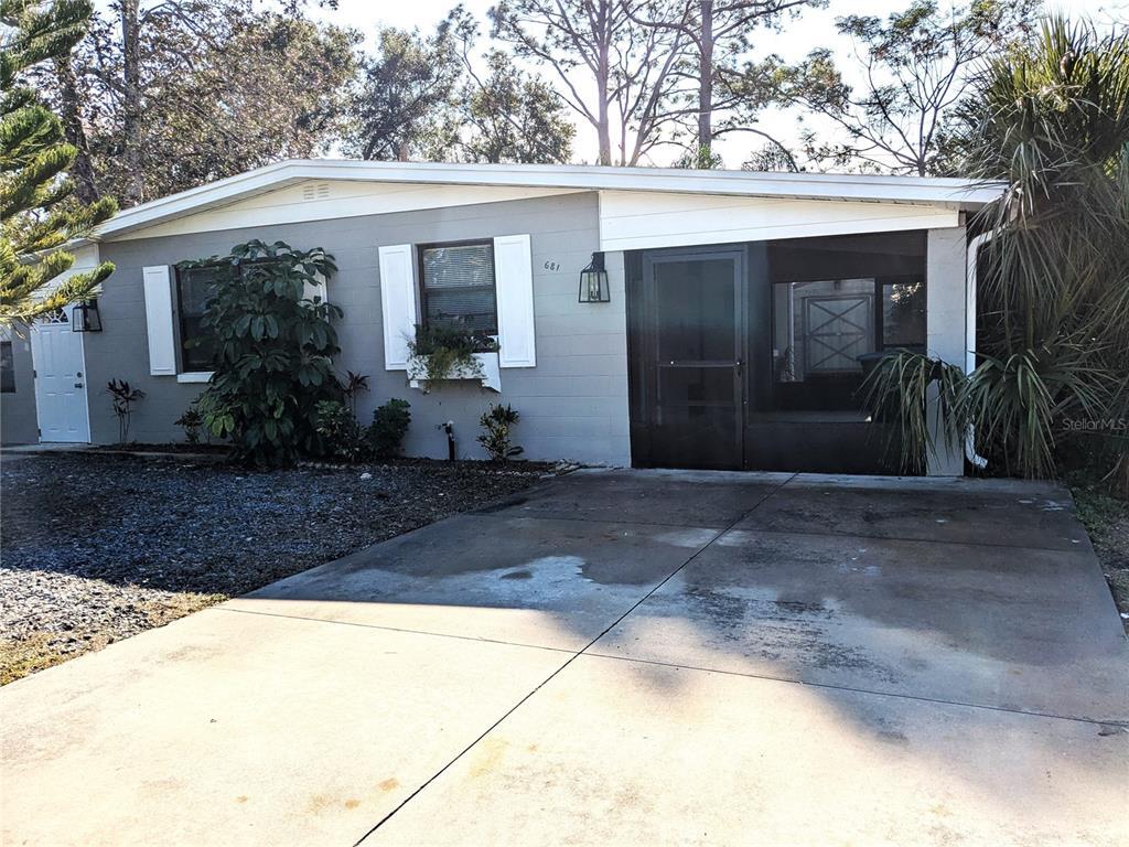 Foto principal - 681 N Wellington Dr