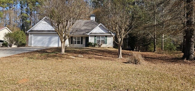 Foto del edificio - Charming 3 BR/2Ba in Pike Co.