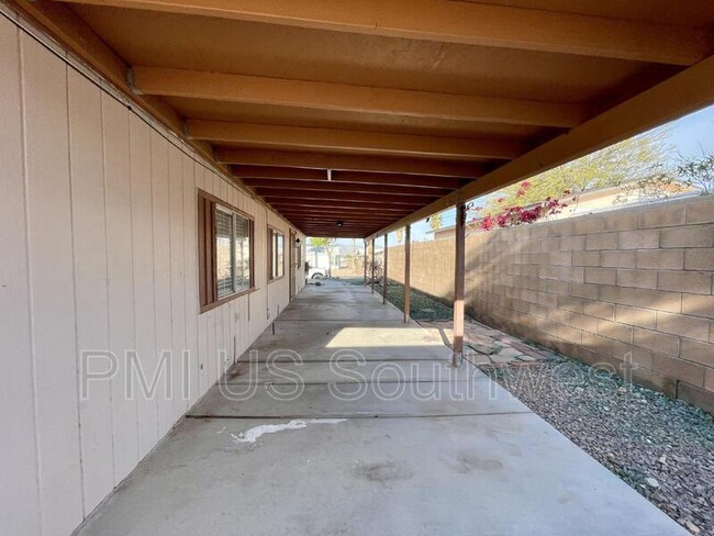 Foto del edificio - 4316 Otis Rd