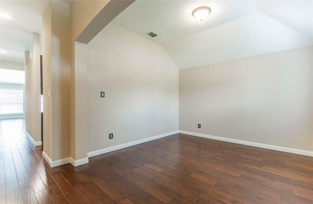 Building Photo - 1415 Brook Ridge Ave