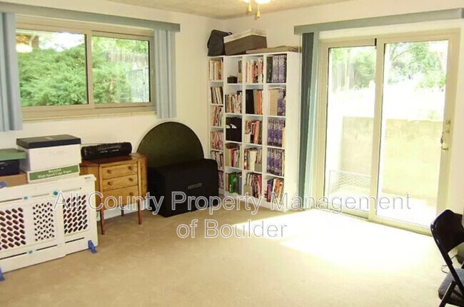Foto del edificio - 4750 Sioux Dr
