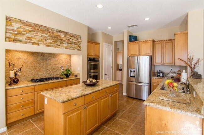 Building Photo - 129 Tesori Drive, Palm Desert, CA 92211 - ...