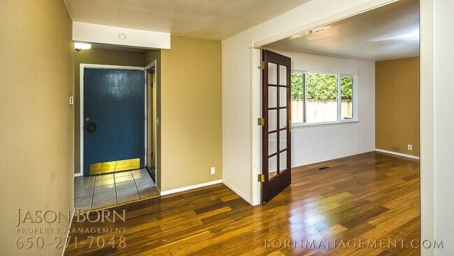 Building Photo - 1567 Kentfield Ave