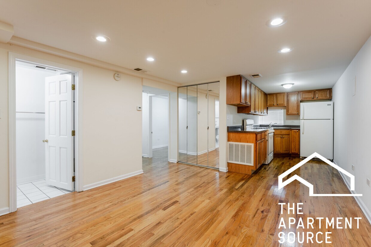 Foto principal - 6535 N Mozart St