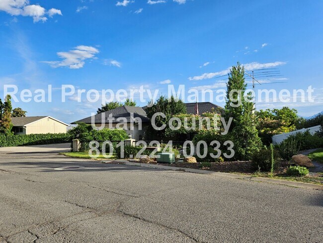 Foto del edificio - Elk Ridge Home with Unobstructed Valley Views