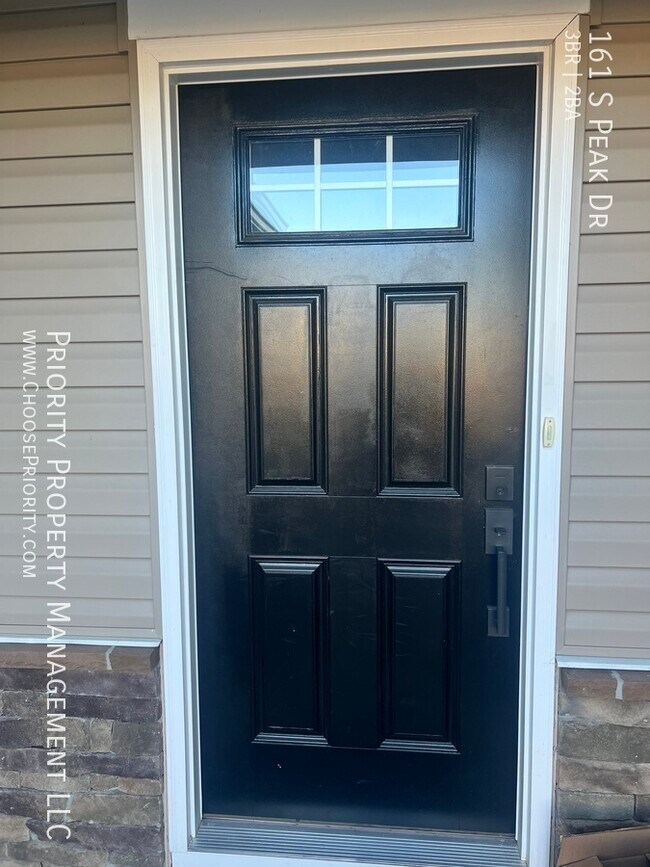 Contemporary Single Story Duplex Mcgaheysv... Apartment for Rent in