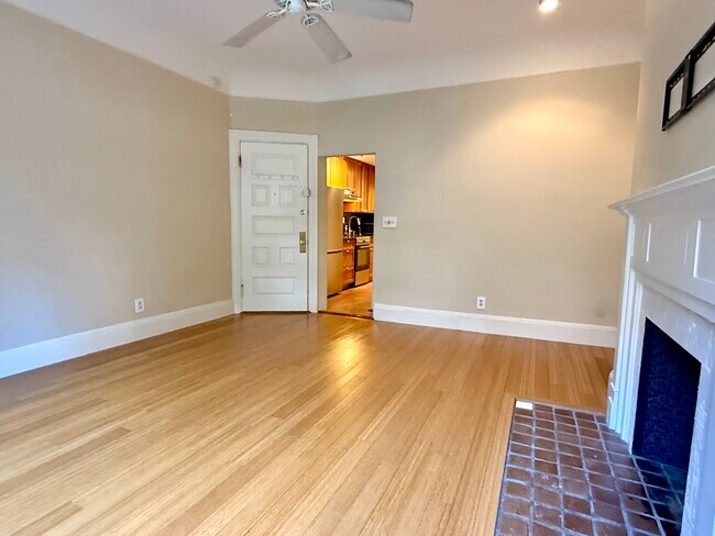 Building Photo - 330 Dartmouth St