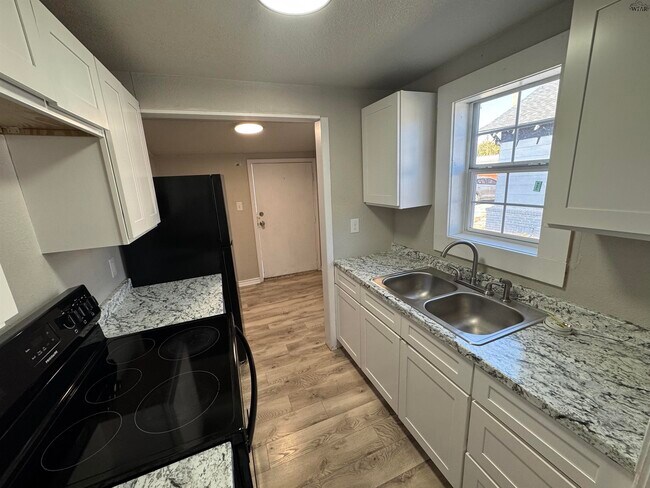 Foto del edificio - 1904 Grant St