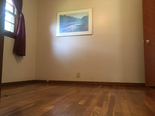 Foto del edificio - 3909 Deerfield Rd