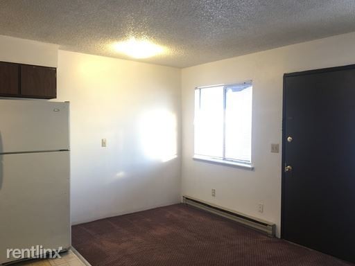 Building Photo - 1 br, 1 bath  - 702 N 2nd St Apt 9 Apt 9