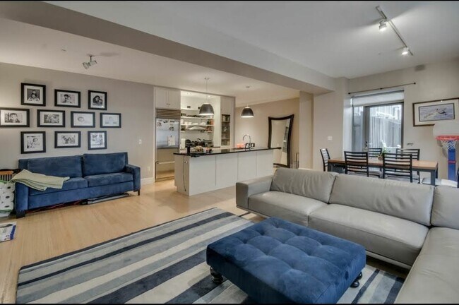 Living room Area - 110 Livingston St
