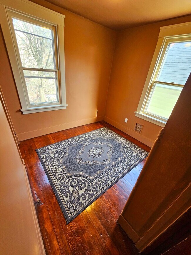 Foto del edificio - 3842 Baytree St