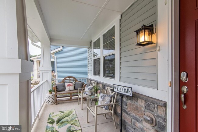 Building Photo - 18 Inglenook Ct