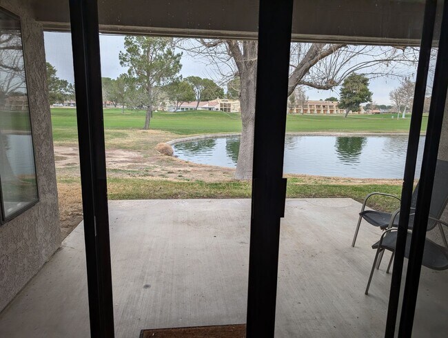 Foto del edificio - Cute Condo in Silverlakes