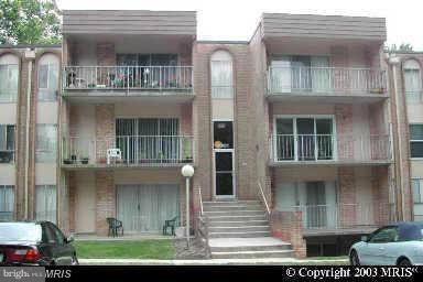 Primary Photo - 11901 Parklawn Dr