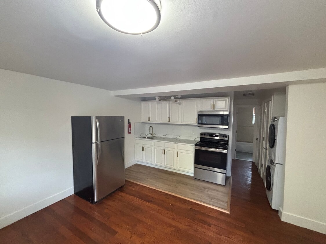 Photo - 140 71st St (Guttenberg, NJ)
