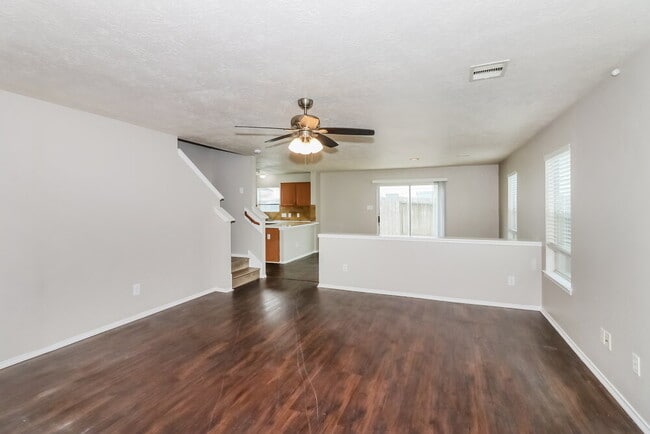 Building Photo - 2730 Skyview Grove Ct