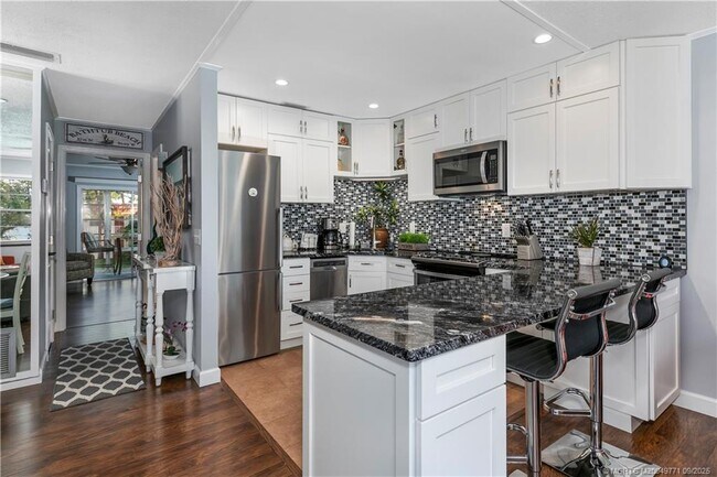 Foto del edificio - 2600 SE Ocean Blvd