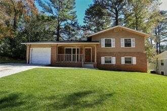 Building Photo - 439 Scott Blvd