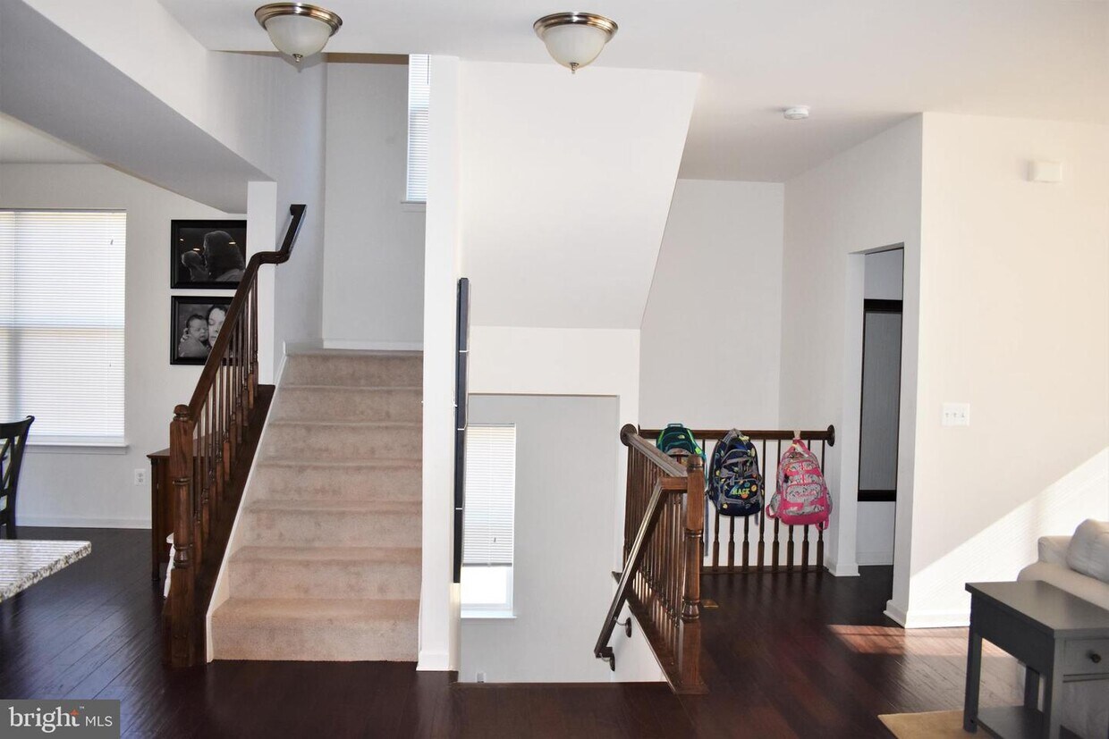 23 Mill Rd, Stafford, VA 22554