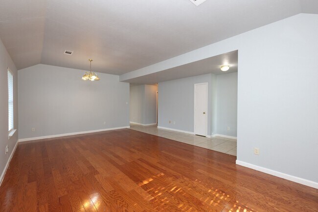 Building Photo - 7430 Pouter Dr