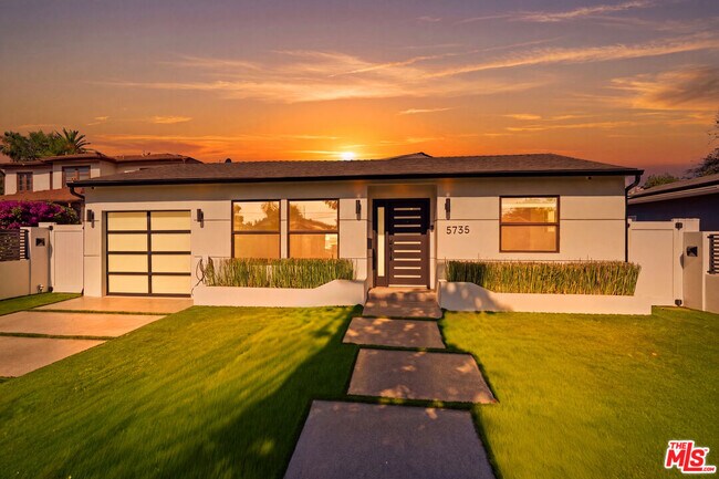 Building Photo - 5735 Saloma Ave