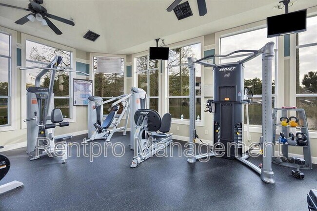 Foto del edificio - 4802 51st St W