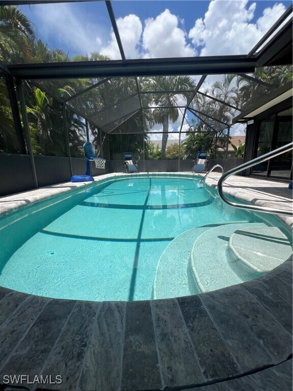 Foto del edificio - 13226 Winsford Ln