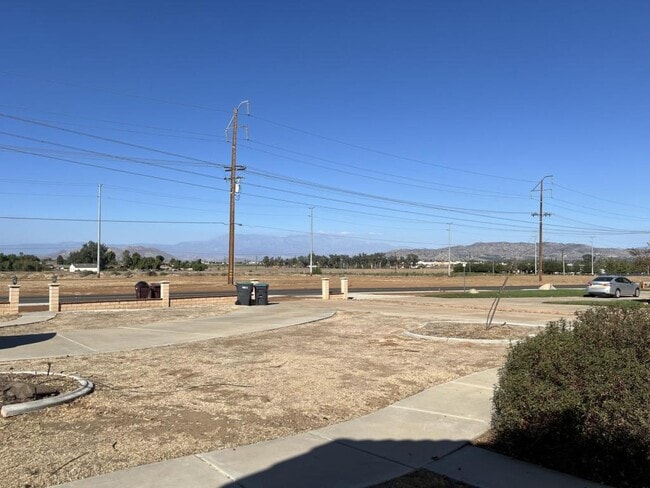 Building Photo - 25805 McLaughlin Rd