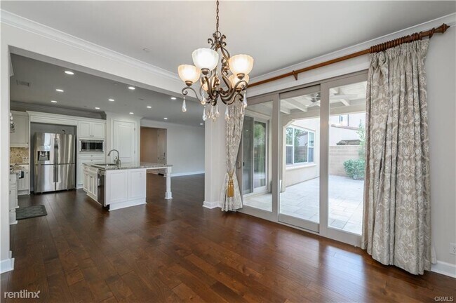Building Photo - 4 br, 4 bath House - 73 Hazelton