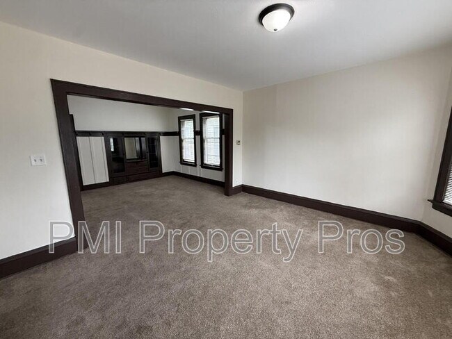 Foto del edificio - 2532 N 37th St