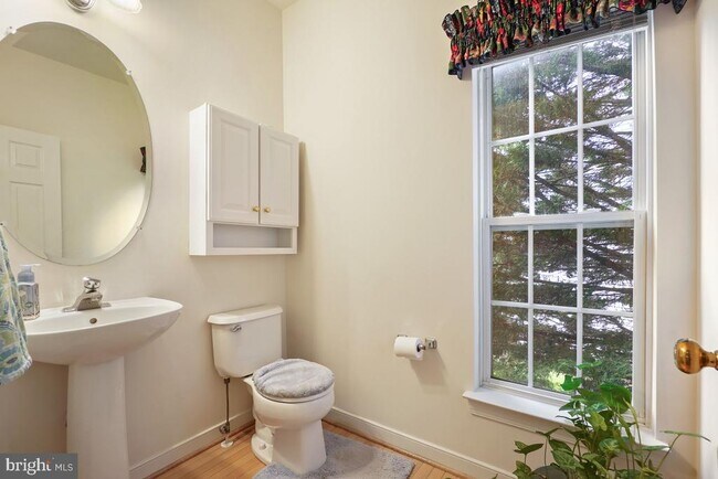 Foto del edificio - 265 Amberleigh Dr