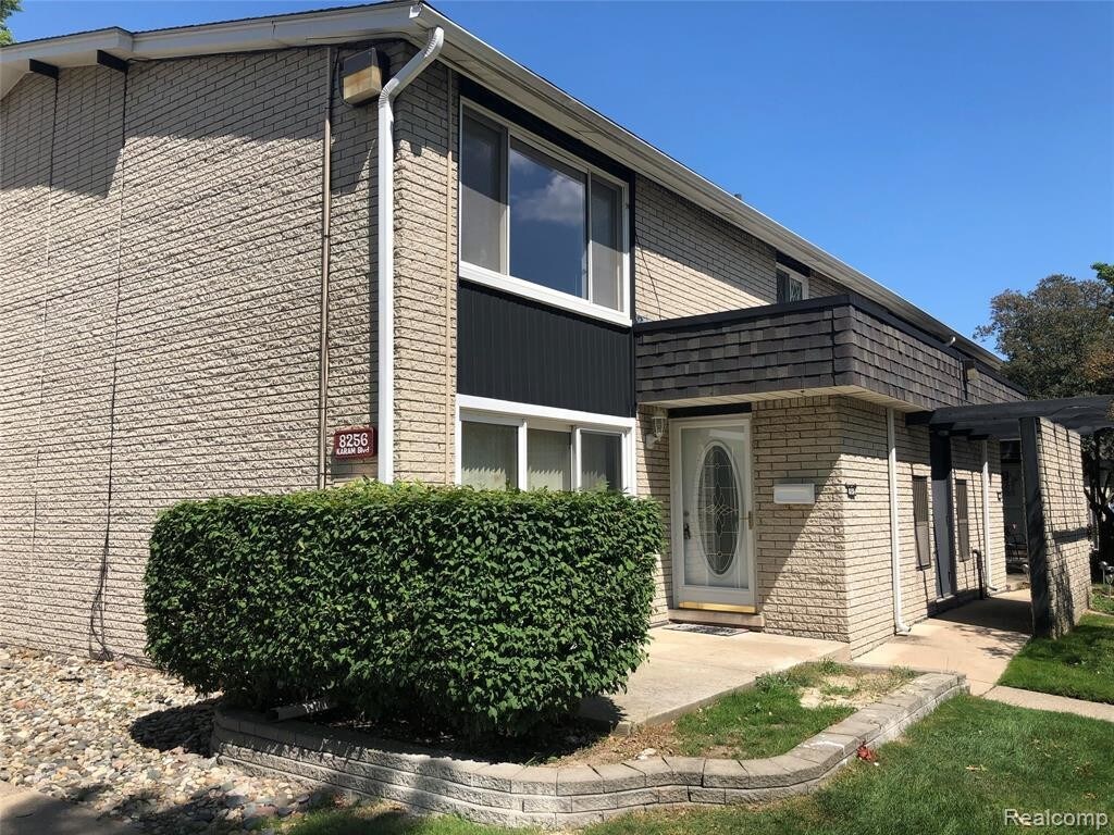 Foto principal - 8256 Karam Blvd
