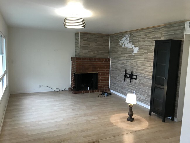 Foto del edificio - 5321 56th St