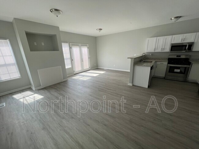 Building Photo - 4299 Notting Hill Dr SW