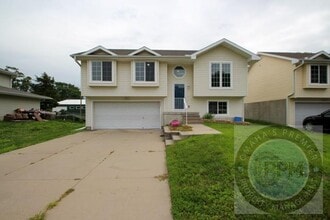 Building Photo - 4935 N 17th St