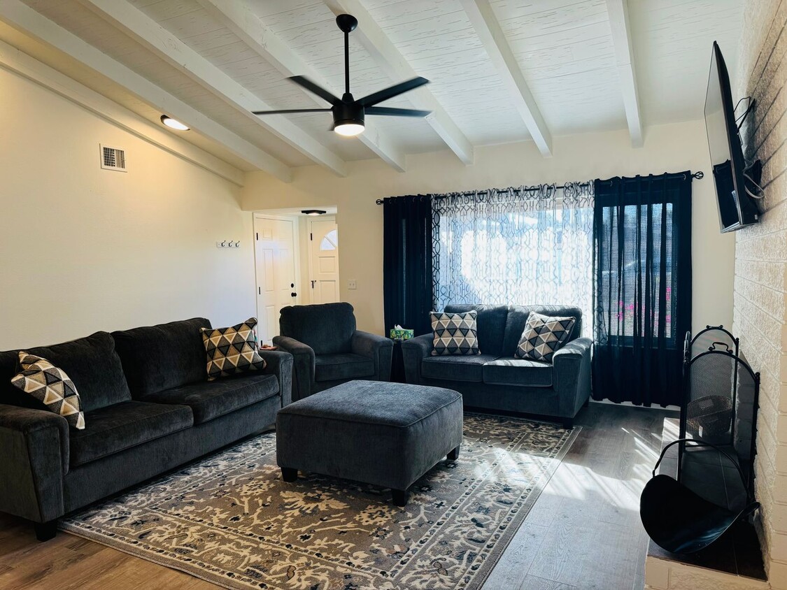 Foto principal - WINTER VACATION RENTAL: Newly Updated 3-Be...