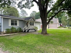 Building Photo - 6211 Westcoat Dr