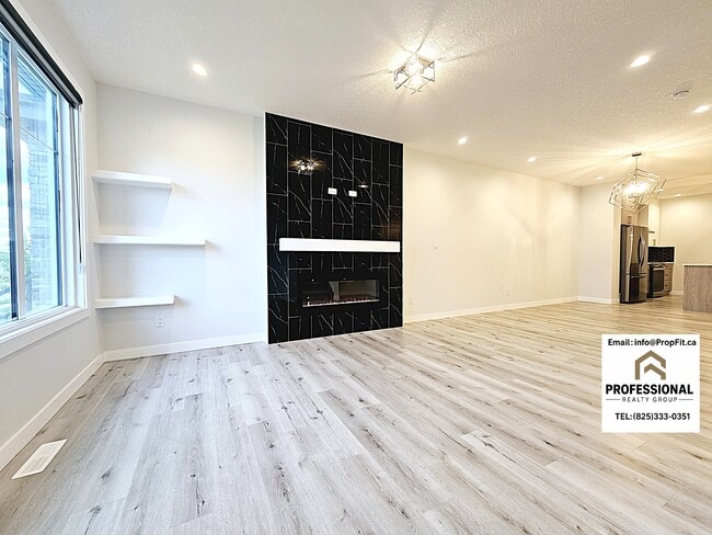 Building Photo - 8020 Kiriak Link SW