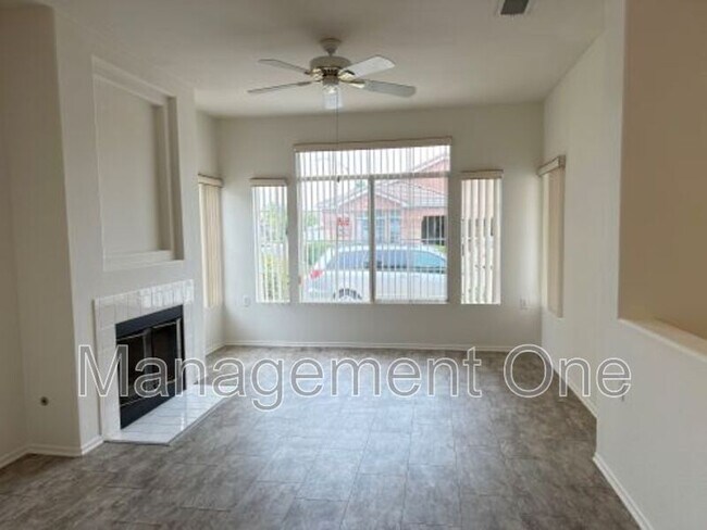 Building Photo - 27890 Blaze Ln