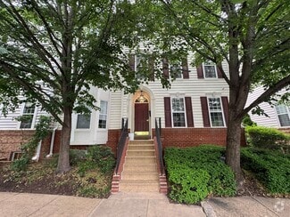 Building Photo - 1520 Northern Neck Dr