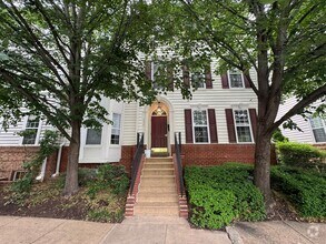 Building Photo - 1520 Northern Neck Dr