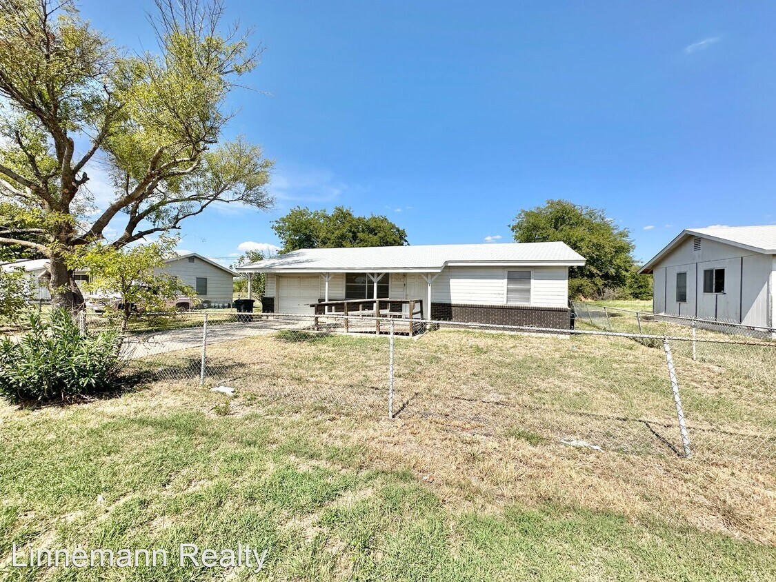 Primary Photo - 2 br, 1 bath House - 1317 W STAN SCHLUETER LP