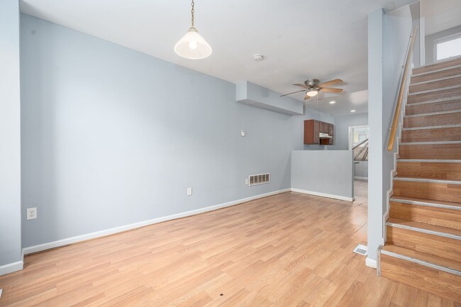 Building Photo - Two Bedroom Rental for Immediate Move In West Baltimore